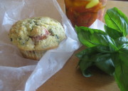 tomatobasilmuffin