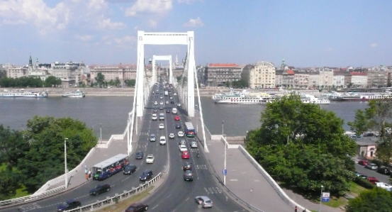 Erzsébet híd from Buda side
