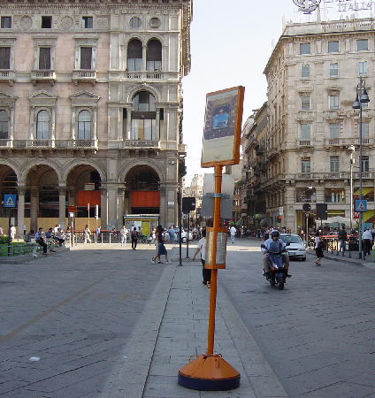 Sign of Fermata to Teatro Arcimbordi at Piazza Duomo