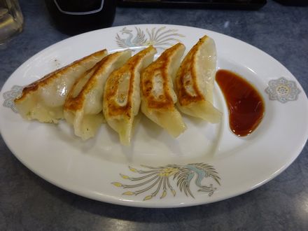 Lq摜