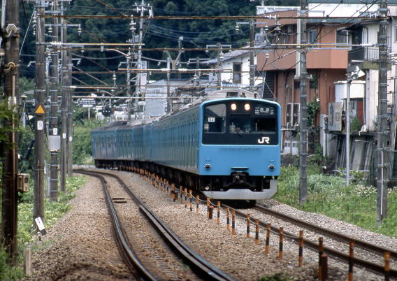 2011年6月23日 京葉線201系廃車回送の写真です。