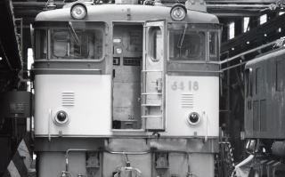 点検中のEF6418です