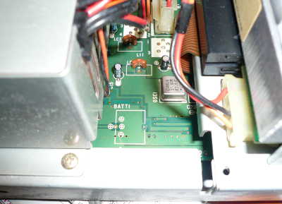 PC-8801FE2の Ni-Cd電池搭載位置