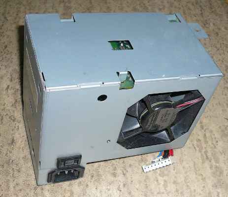 PC-9821Xsの電源 PU727 (TOKIN製)