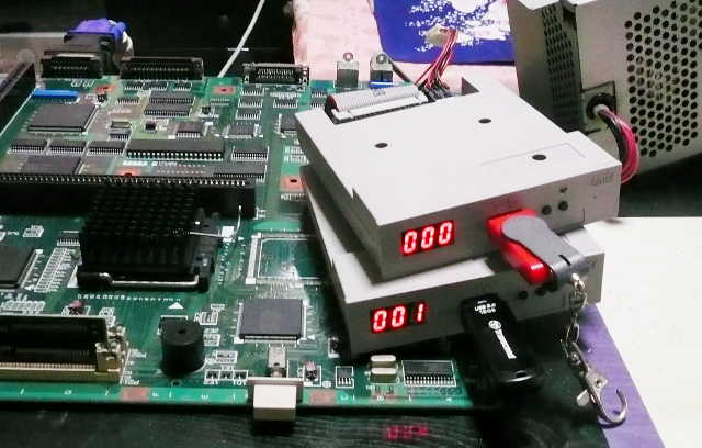 GOTEK FDDエミュレータ HxC改造品を PC-9801BA2に繋ぐ