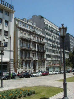��٥���������̤�褤�η�ʪ1(Buildings on Av. da Liberdade1)