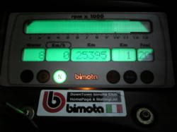 ���[�^�[�Ɩ�