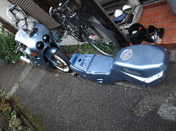 �o�b�e���[�t�_��