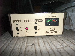 �o�b�e���[�[�d