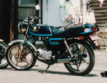 RG125E