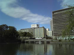 �p���X�z�e��