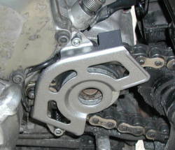 XR600R SPROCKET COVER